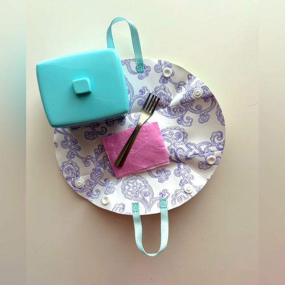 American Girl Just 4 U! Stackable Lunch Set - Retired - Picture 2 of 10